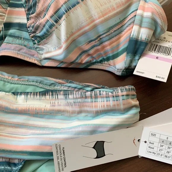 Jantzen swimming suit - Picture 5 of 8